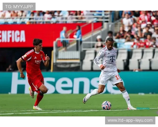 拜仁3-1里斯本,稳定表现继续欧洲足坛征战