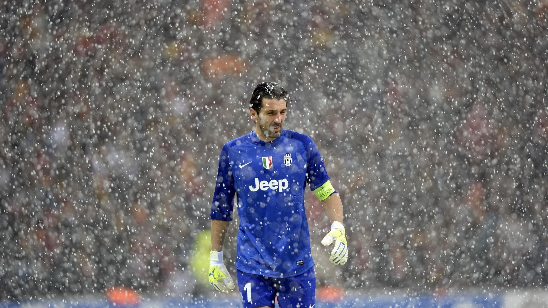 乐鱼体育网址入口-五大联赛外援适应周期与比赛状态波动关联，各国联赛外援政策